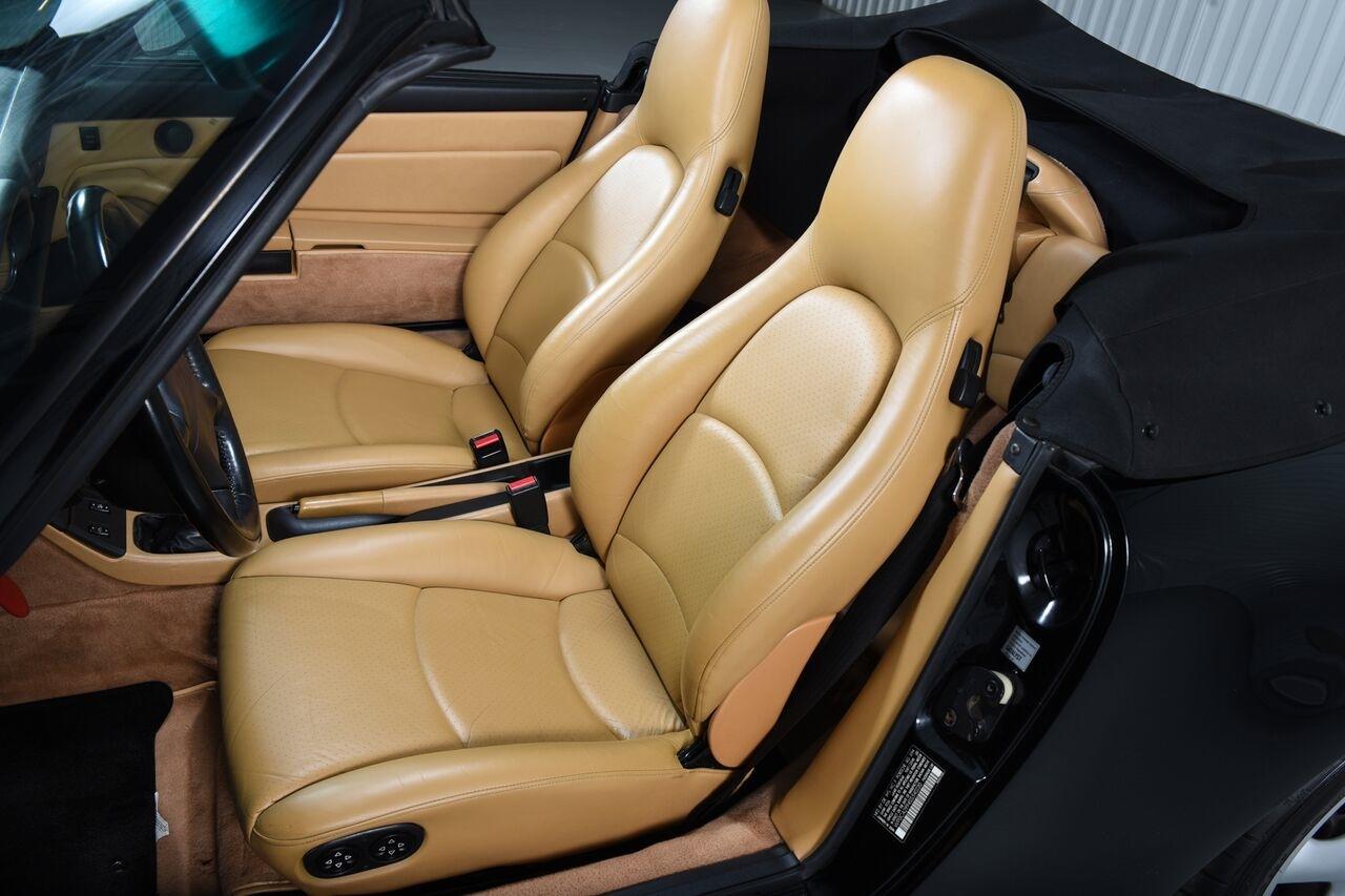 1995 Porsche 993 Carrera 2 Cabriolet 