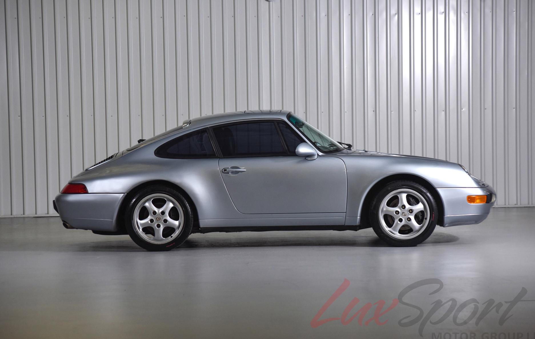 1995 Porsche 993 Carrera 2 Coupe 