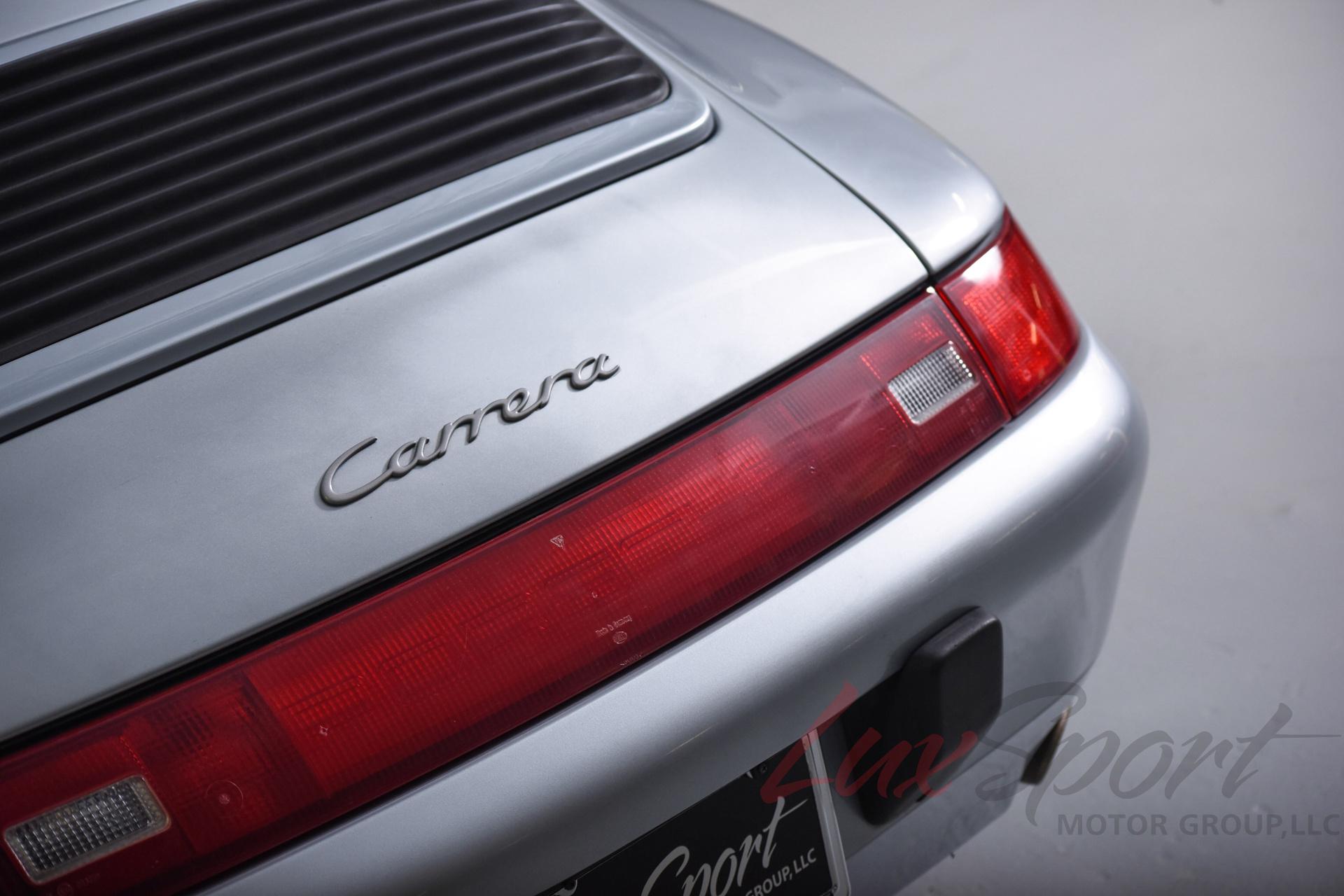 1995 Porsche 993 Carrera 2 Coupe 