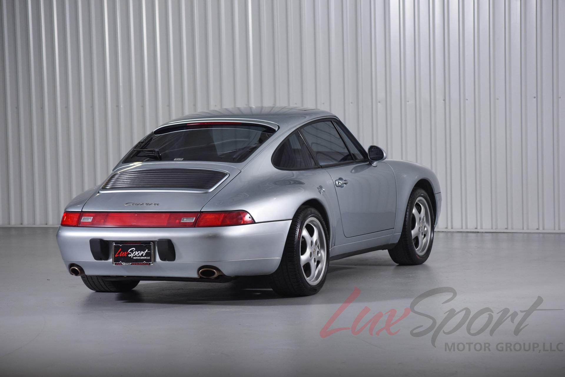 1995 Porsche 993 Carrera 2 Coupe 
