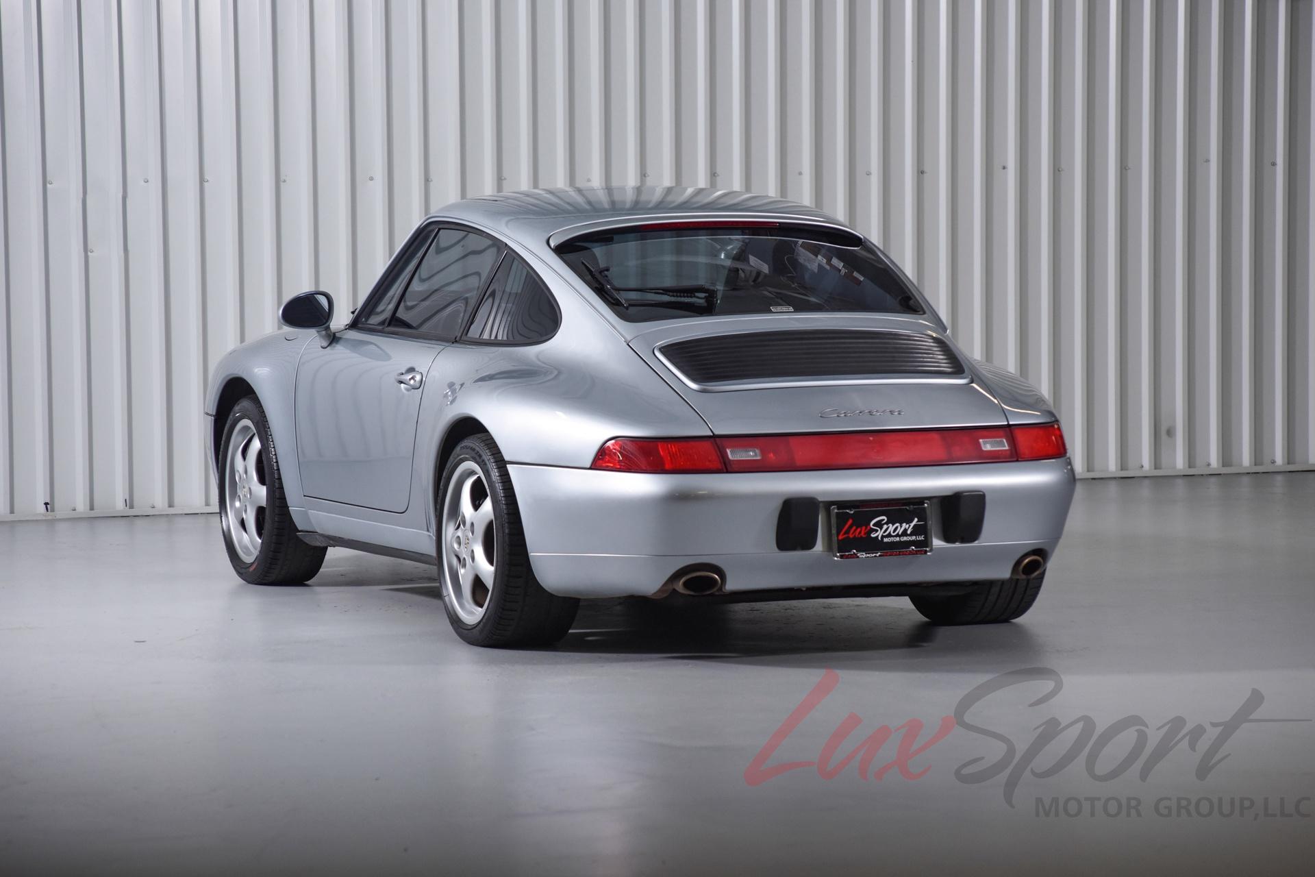 1995 Porsche 993 Carrera 2 Coupe 