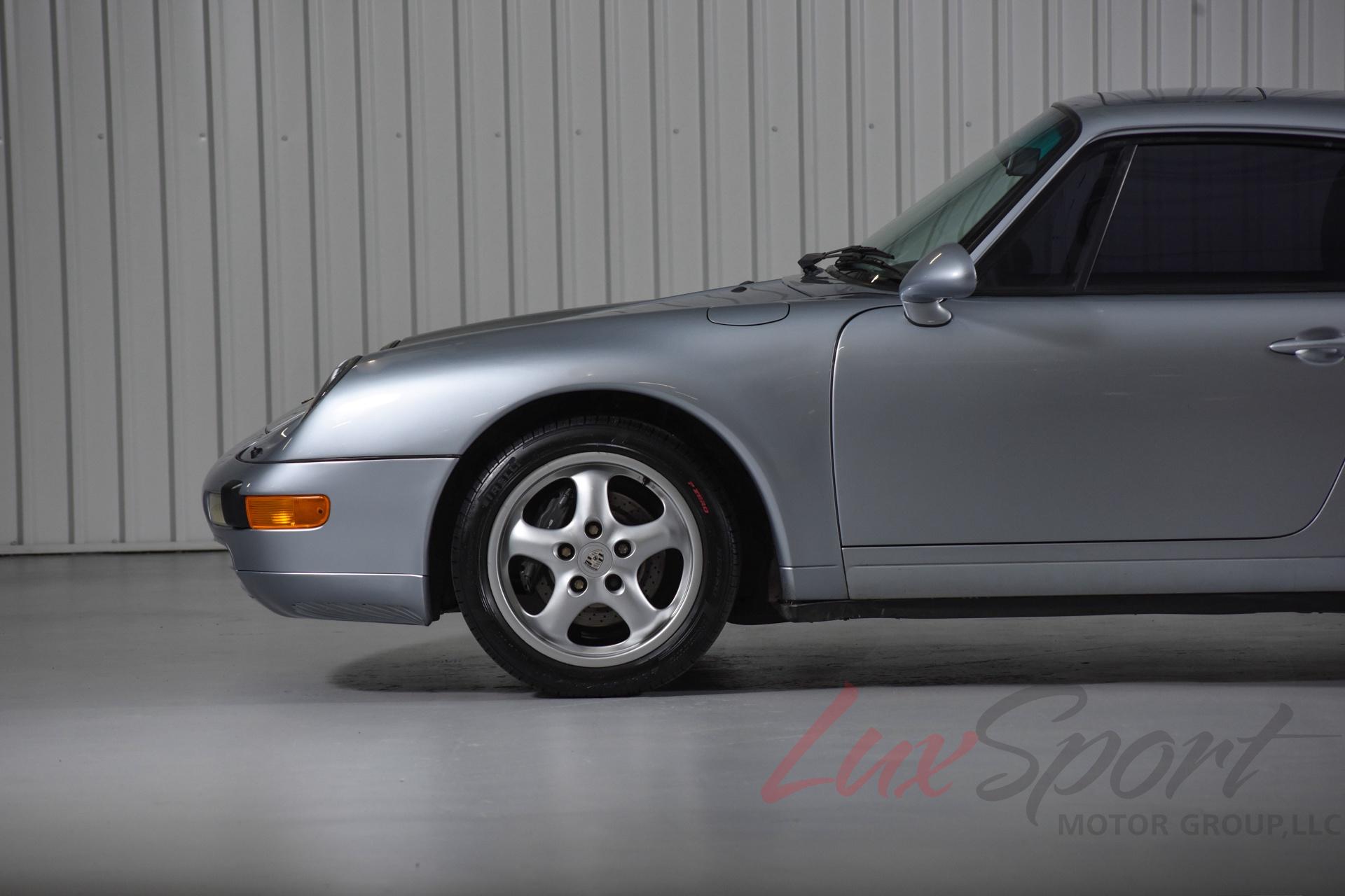 1995 Porsche 993 Carrera 2 Coupe 