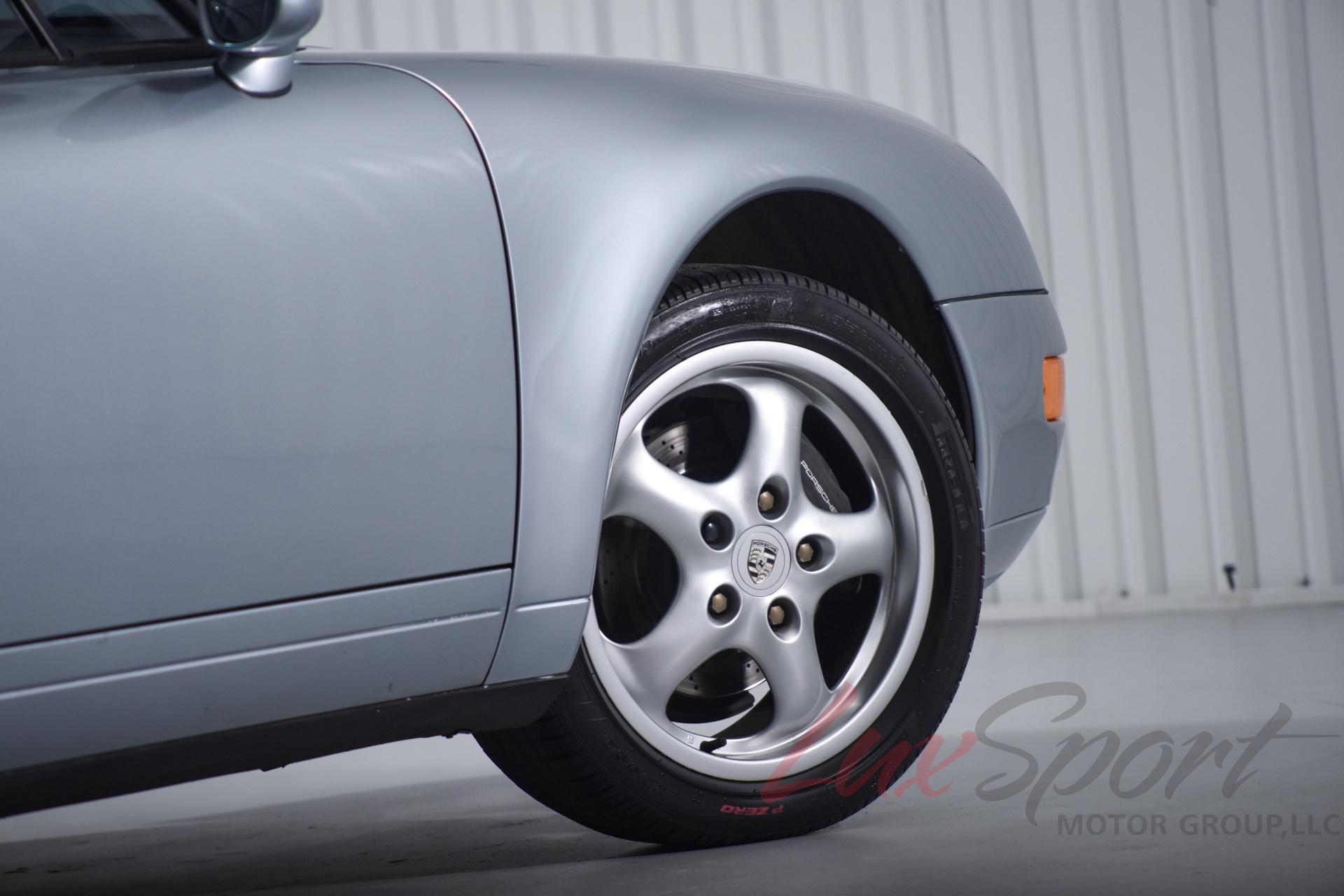 1995 Porsche 993 Carrera 2 Coupe 