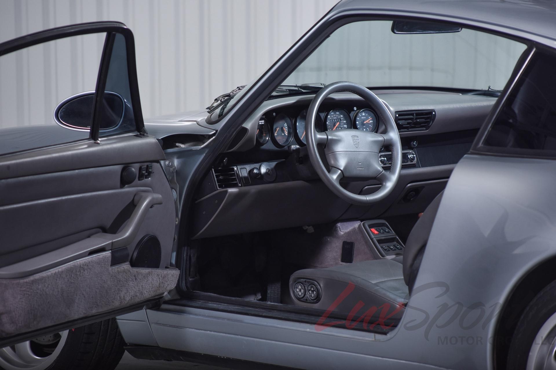 1995 Porsche 993 Carrera 2 Coupe 