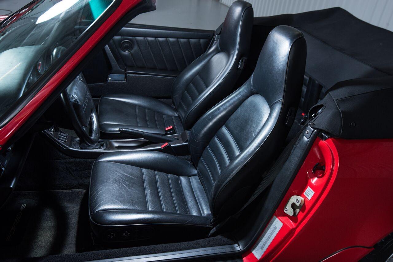 1991 Porsche 964 Carrera 4 Cabriolet Carrera 4