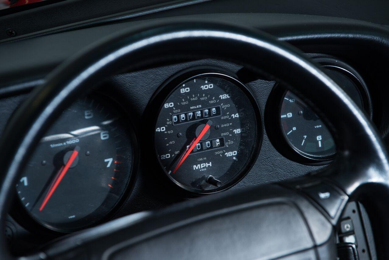 1991 Porsche 964 Carrera 4 Cabriolet Carrera 4