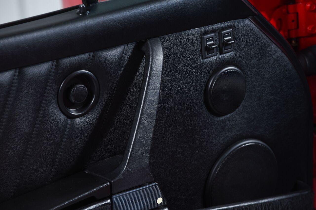1991 Porsche 964 Carrera 4 Cabriolet Carrera 4
