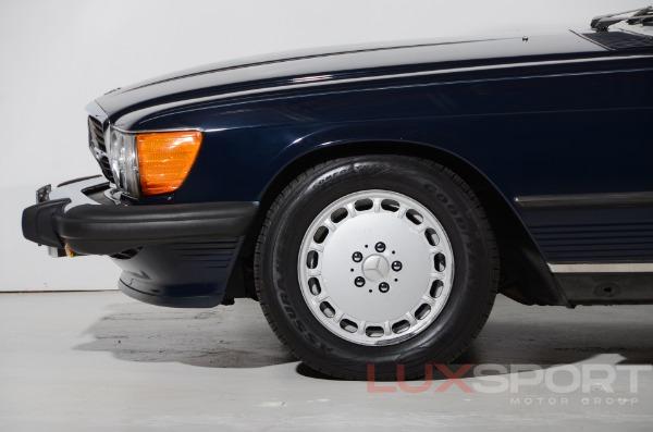 Used 1988 Mercedes-Benz 560 SL Roadster | Woodbury, NY