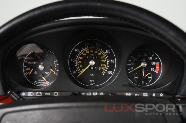 Used 1988 Mercedes-Benz 560 SL Roadster | Plainview, NY