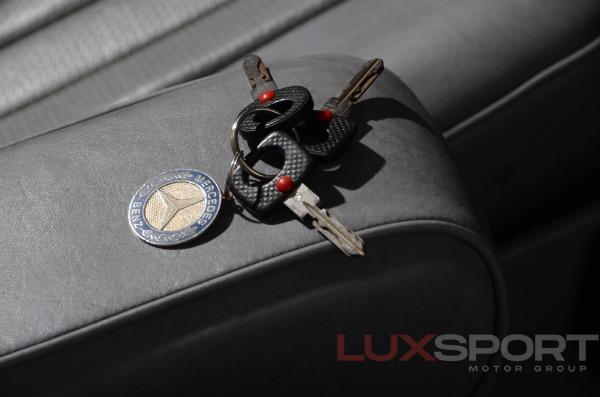 Used 1988 Mercedes-Benz 560 SL Roadster | Plainview, NY