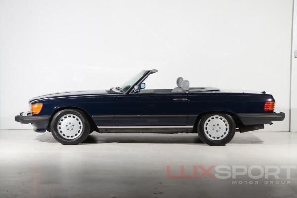 Used 1988 Mercedes-Benz 560 SL Roadster | Woodbury, NY