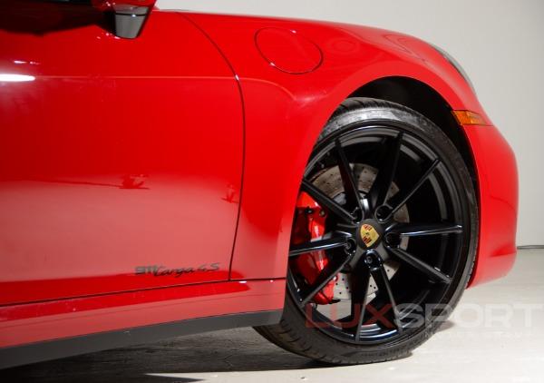 Used 2021 Porsche 911 Targa 4S | Woodbury, NY