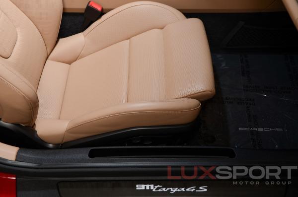 Used 2021 Porsche 911 Targa 4S | Woodbury, NY