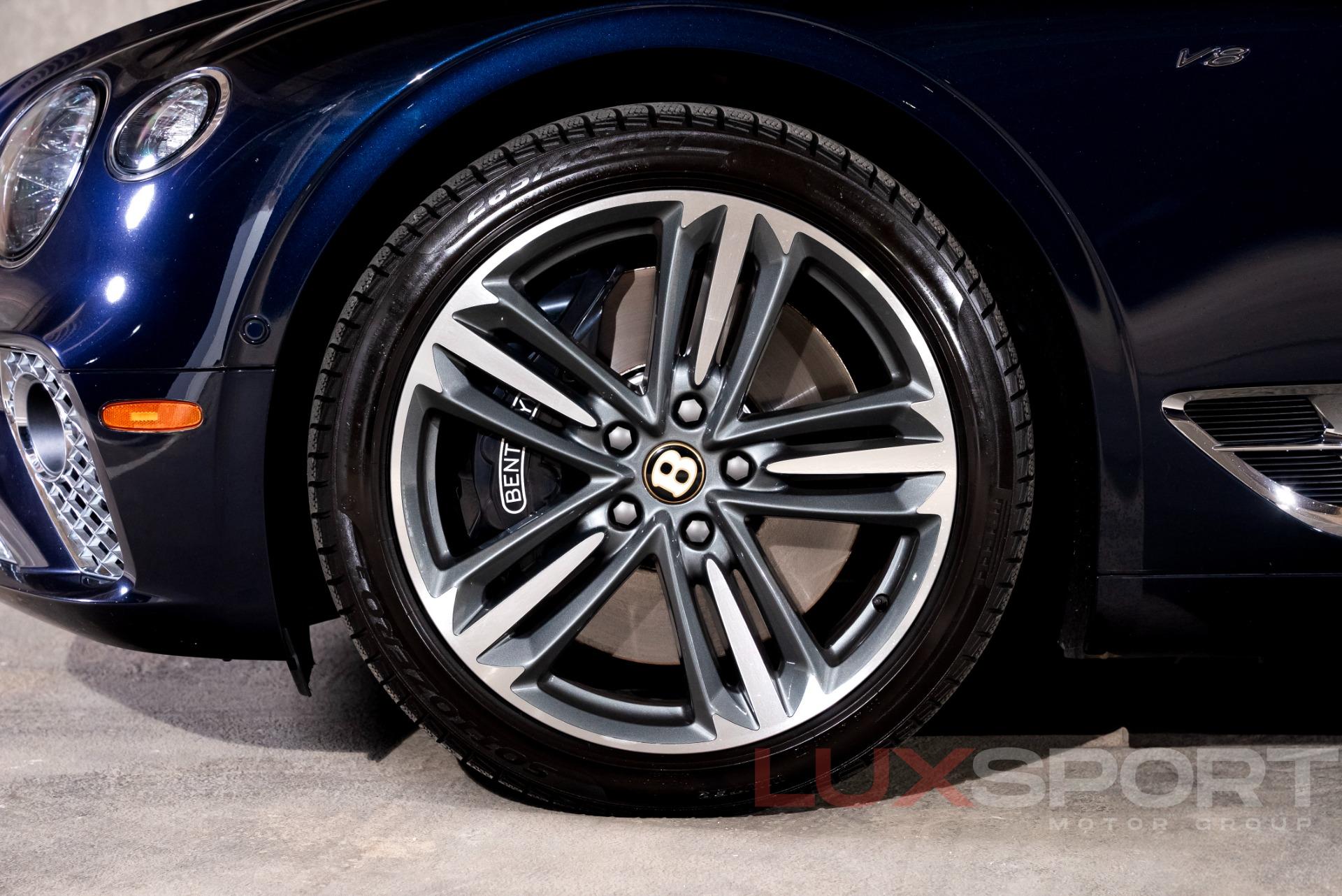 Used 2020 Bentley Continental GT V8 | Woodbury, NY