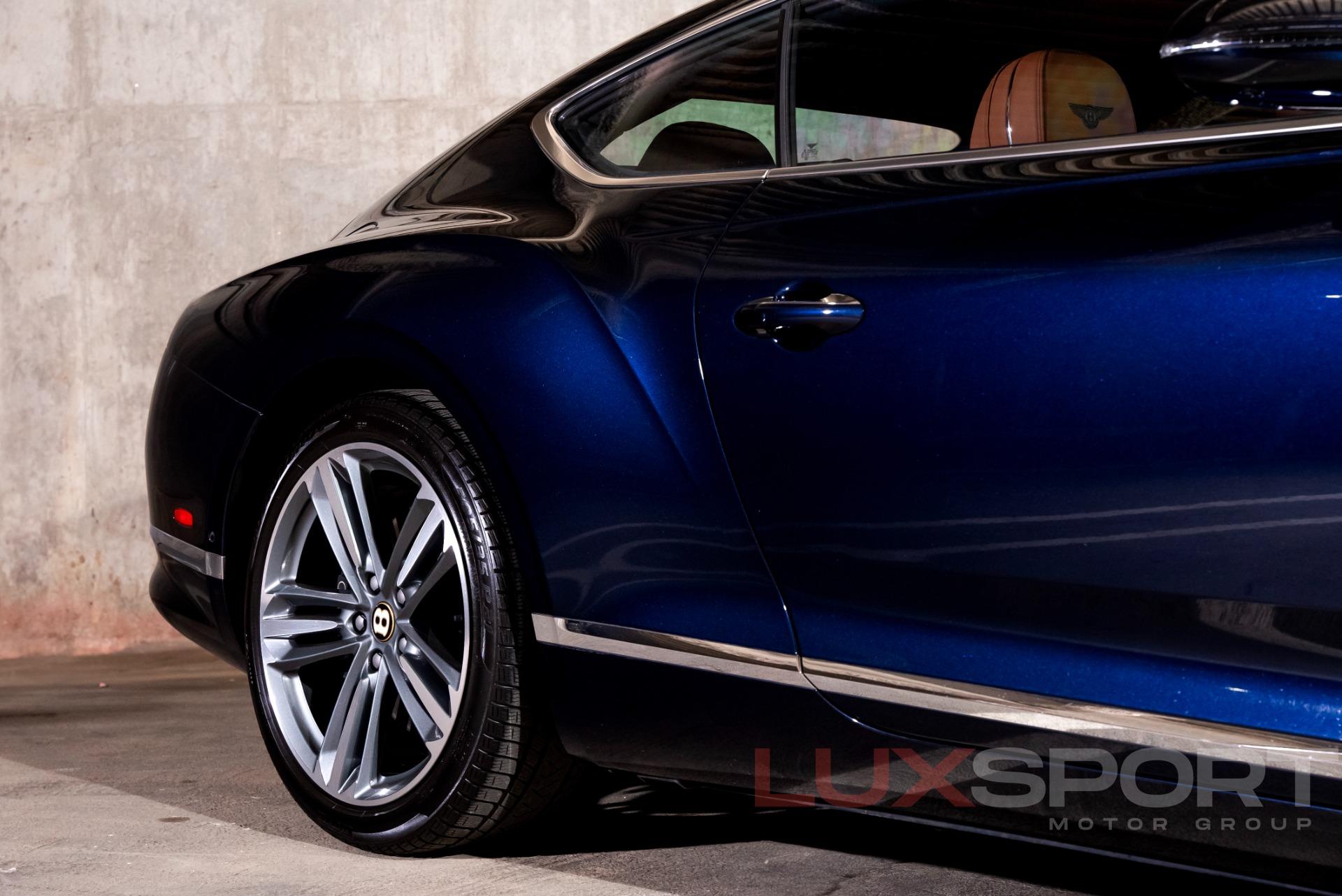 Used 2020 Bentley Continental GT V8 | Woodbury, NY