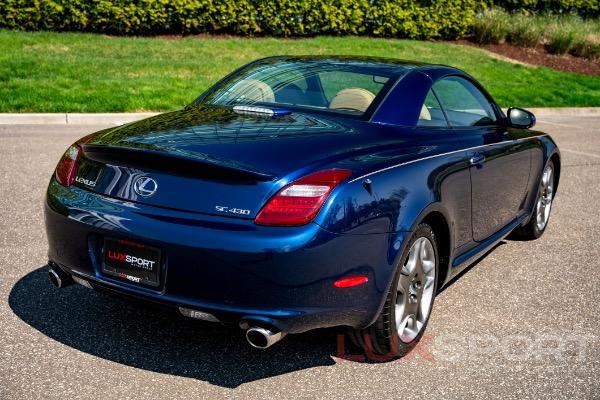 Used 2006 Lexus SC 430  | Woodbury, NY