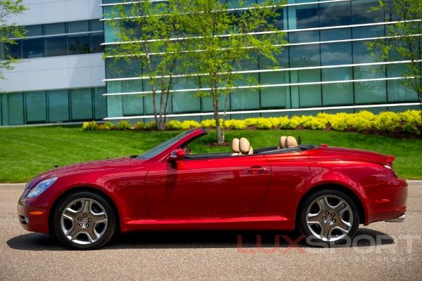 Used 2006 Lexus SC 430  | Woodbury, NY