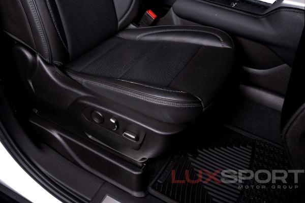 Used 2023 GMC Yukon Denali | Woodbury, NY