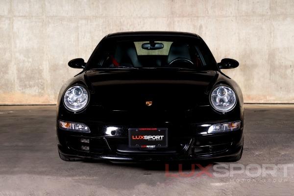 Used 2008 Porsche 911  | Woodbury, NY