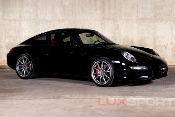 Used 2008 Porsche 911  | Woodbury, NY