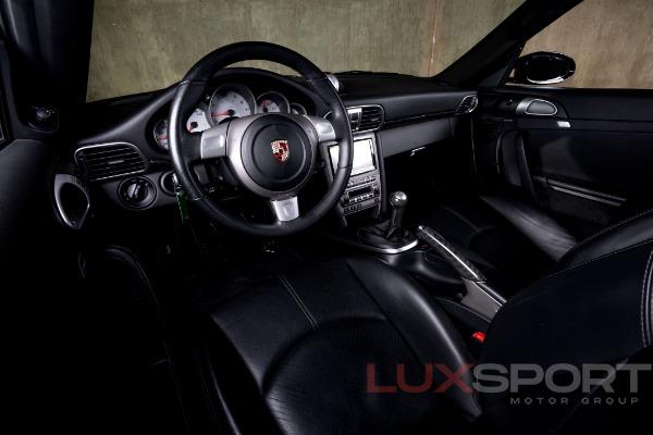 Used 2008 Porsche 911  | Woodbury, NY