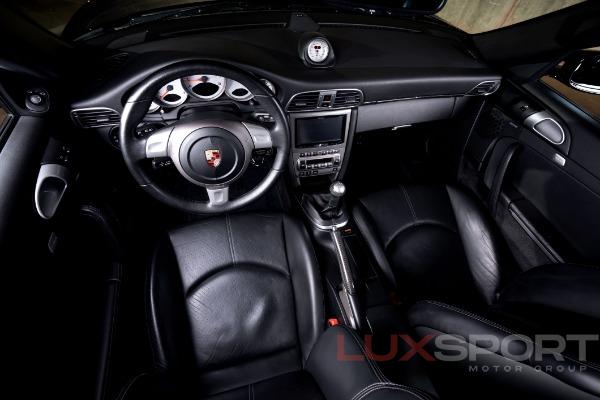 Used 2008 Porsche 911  | Woodbury, NY