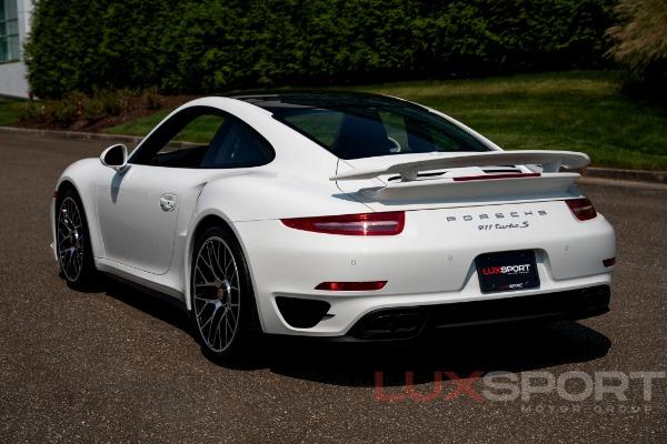 Used 2015 Porsche 911 Turbo S | Woodbury, NY