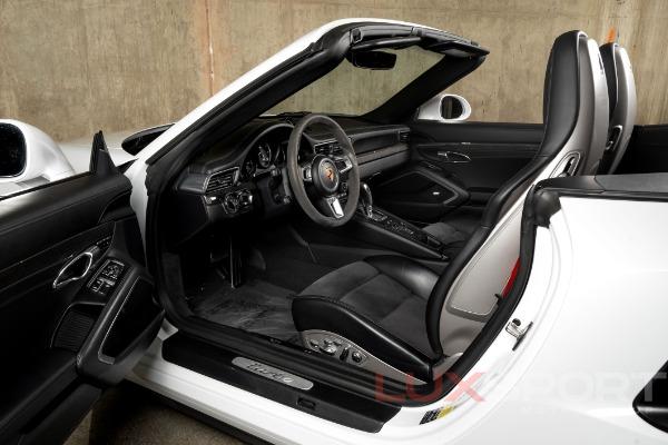 Used 2017 Porsche 911 Turbo | Woodbury, NY