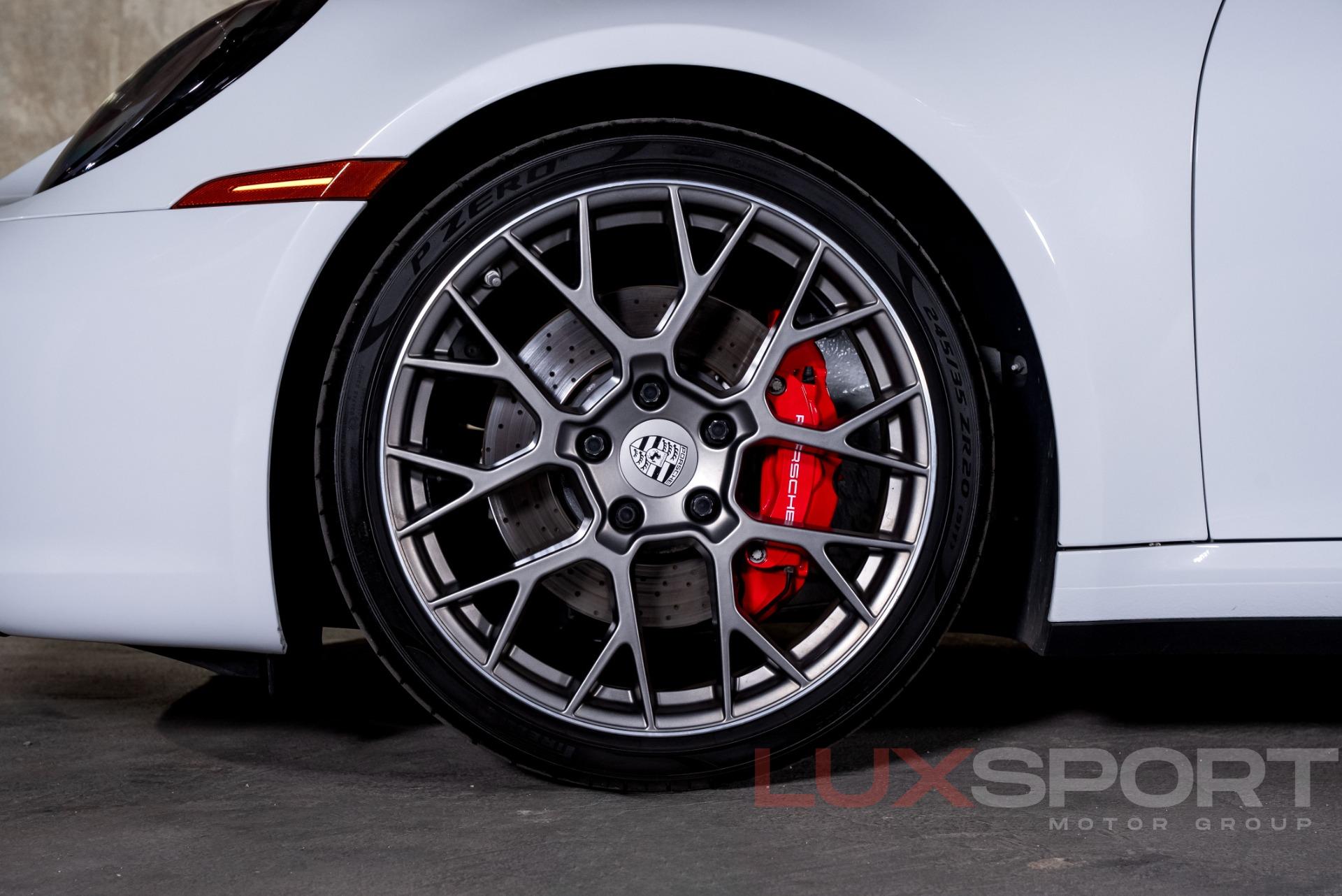 Used 2020 Porsche 911 Carrera S | Woodbury, NY