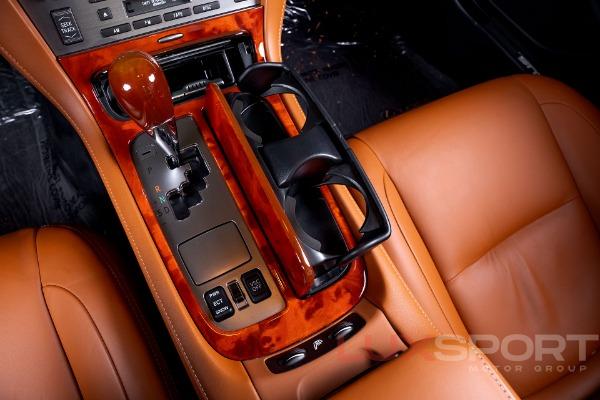 Used 2006 Lexus SC 430  | Woodbury, NY