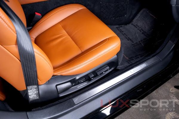 Used 2006 Lexus SC 430  | Woodbury, NY