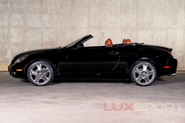 Used 2006 Lexus SC 430  | Woodbury, NY