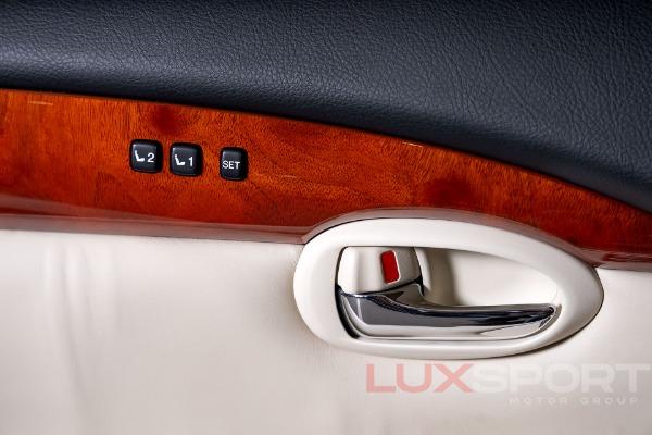 Used 2006 Lexus SC 430  | Woodbury, NY