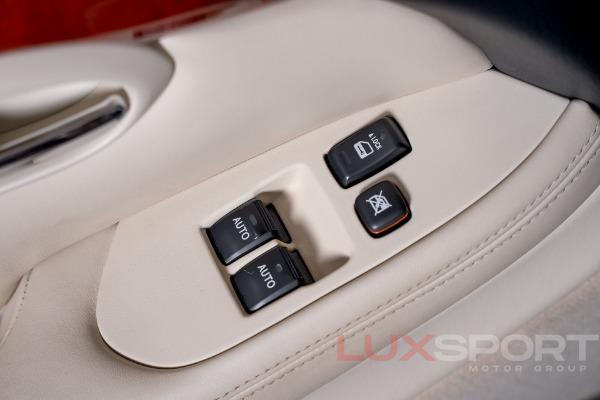 Used 2006 Lexus SC 430  | Woodbury, NY