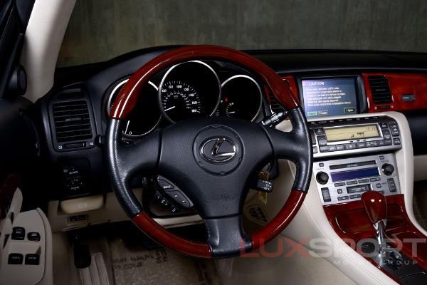 Used 2006 Lexus SC 430  | Woodbury, NY