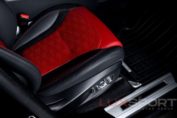 Used 2022 Land Rover Range Rover Sport SVR Carbon Edition | Woodbury, NY