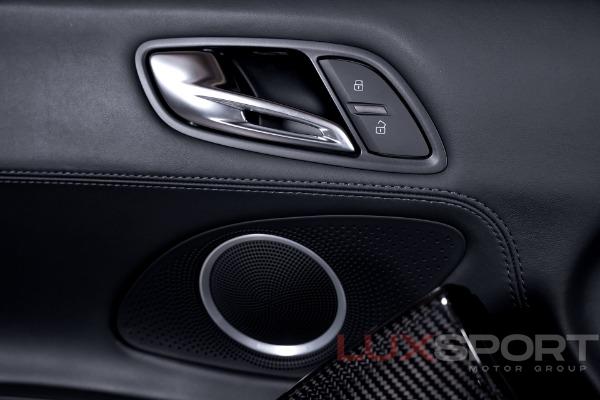 Used 2011 Audi R8 5.2 quattro Spyder | Woodbury, NY