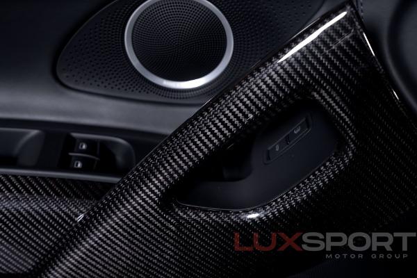 Used 2011 Audi R8 5.2 quattro Spyder | Woodbury, NY