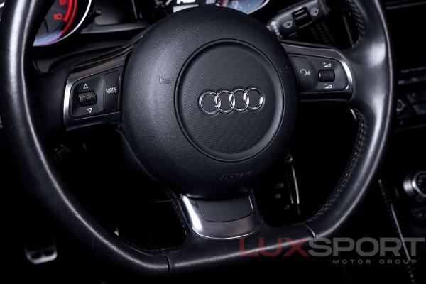 Used 2011 Audi R8 5.2 quattro Spyder | Woodbury, NY