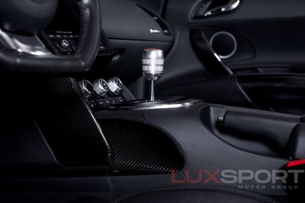 Used 2011 Audi R8 5.2 quattro Spyder | Woodbury, NY