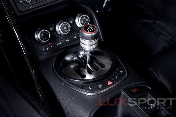 Used 2011 Audi R8 5.2 quattro Spyder | Woodbury, NY