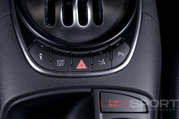 Used 2011 Audi R8 5.2 quattro Spyder | Woodbury, NY