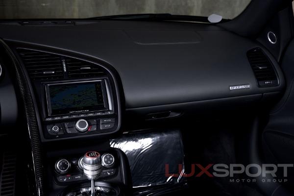 Used 2011 Audi R8 5.2 quattro Spyder | Woodbury, NY