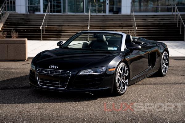 Used 2011 Audi R8 5.2 quattro Spyder | Woodbury, NY