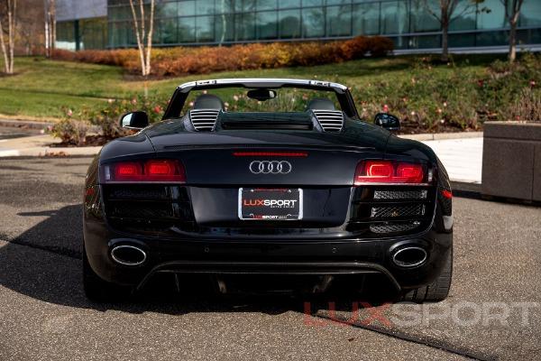 Used 2011 Audi R8 5.2 quattro Spyder | Woodbury, NY
