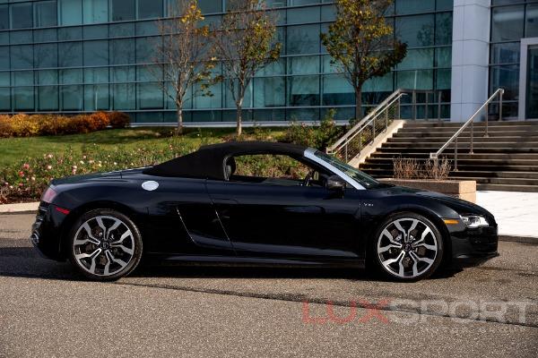Used 2011 Audi R8 5.2 quattro Spyder | Woodbury, NY