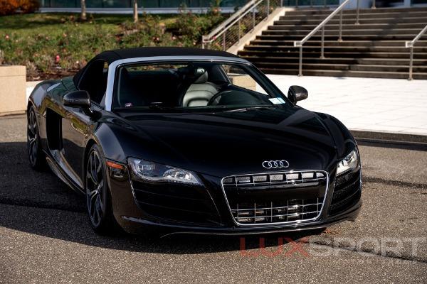 Used 2011 Audi R8 5.2 quattro Spyder | Woodbury, NY