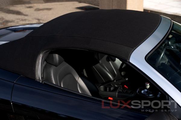 Used 2011 Audi R8 5.2 quattro Spyder | Woodbury, NY