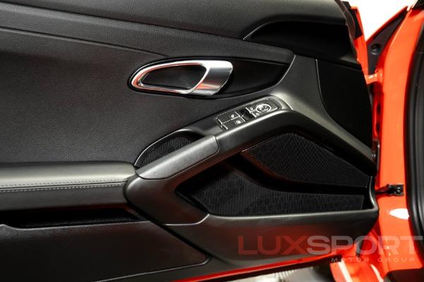 Used 2018 Porsche 718 Cayman S | Woodbury, NY