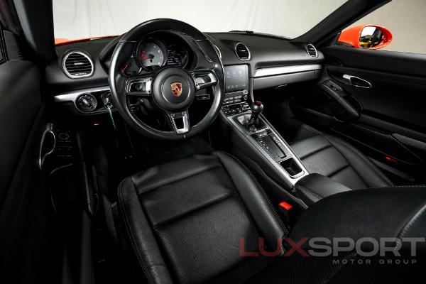 Used 2018 Porsche 718 Cayman S | Woodbury, NY